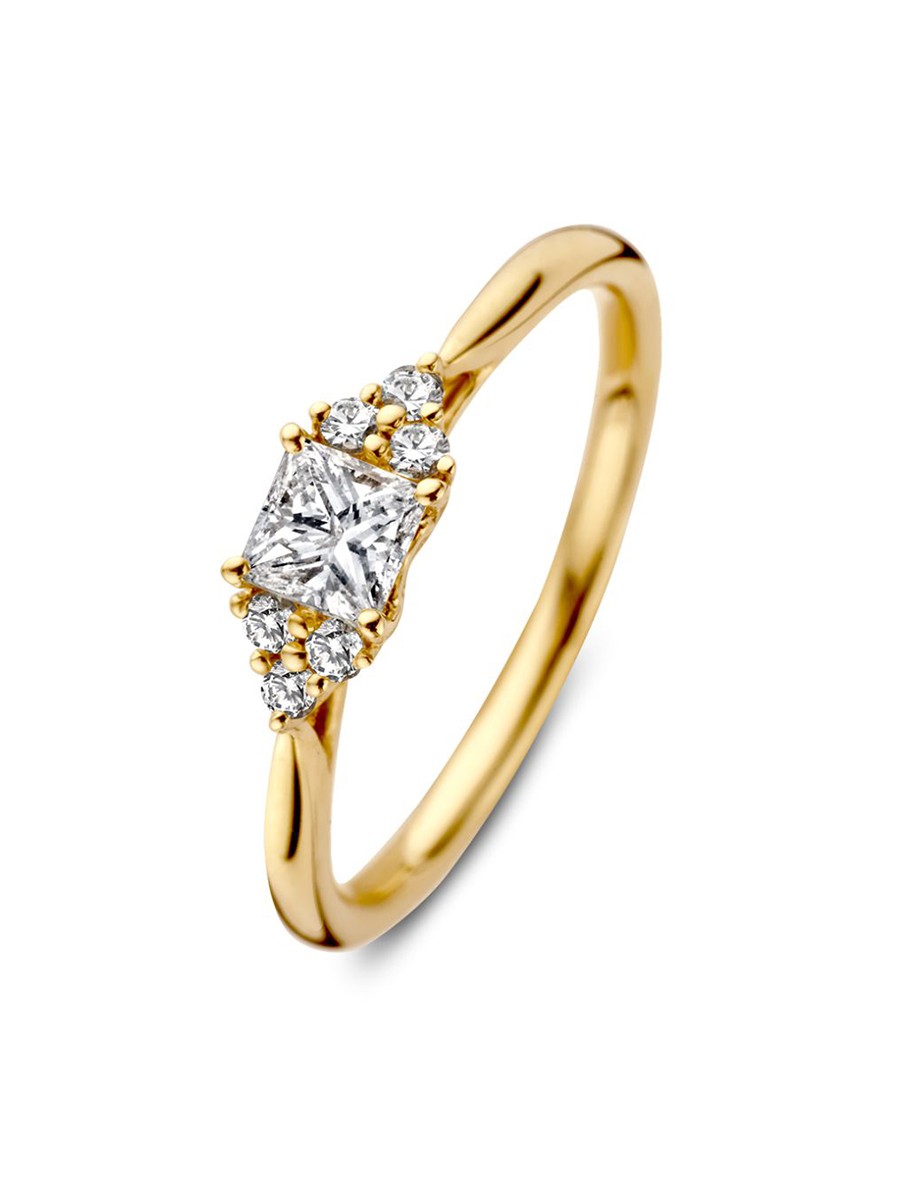 geelgouden ring met princess diamant 052crt