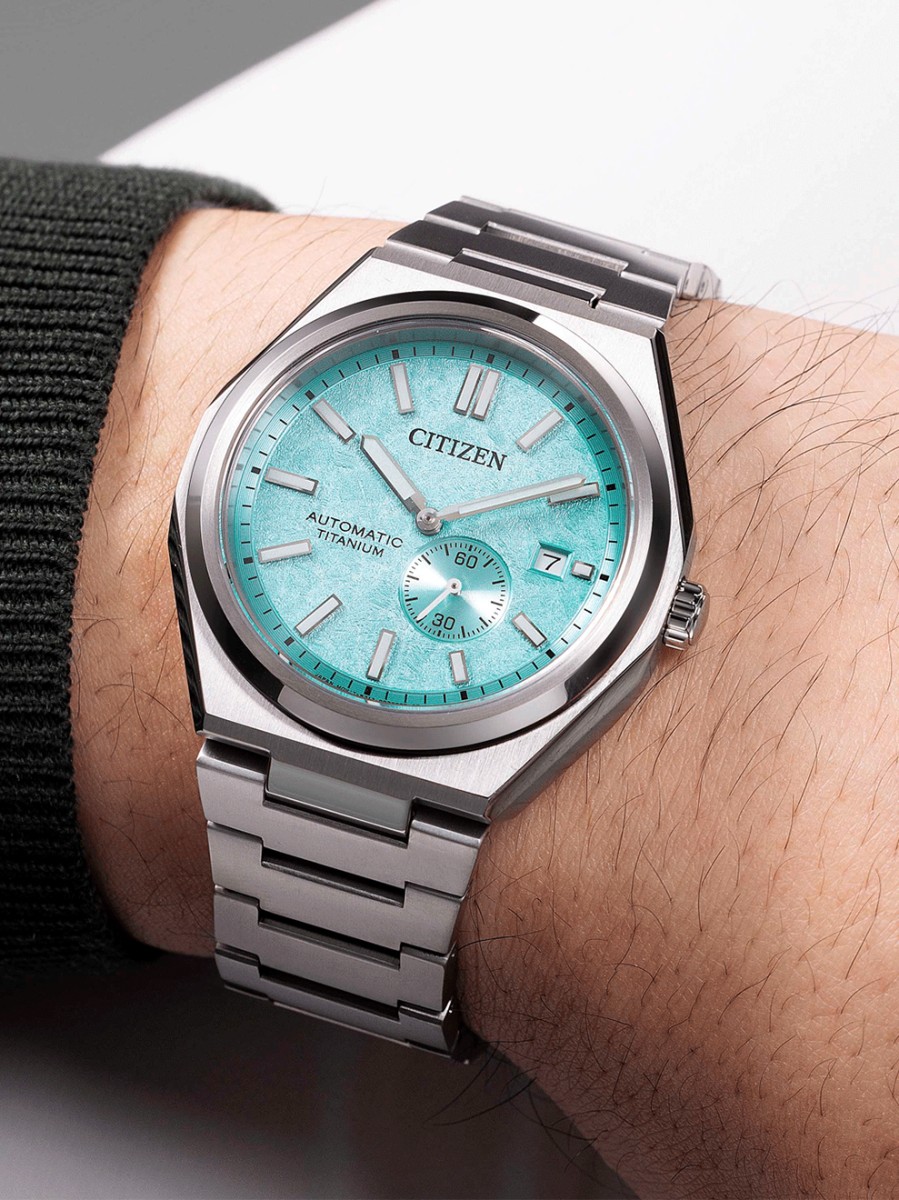 CITIZEN Orologio Automatico Uomo In Titanio NJ0180-80M - Classico Ed Elegante Con Cinturino In Titanio