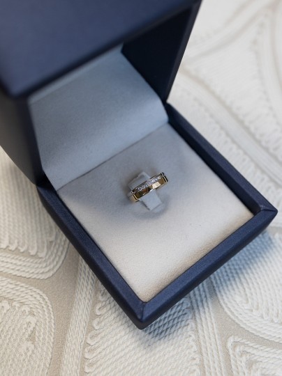 Vintage bicolor ring met 7 diamanten