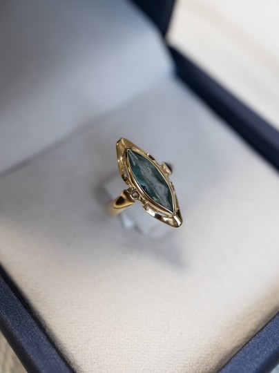 Vintage geelgouden ring met markies toermalijn