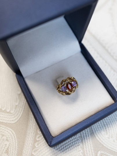 Vintage sierlijke geelgouden ring amethist en granaat