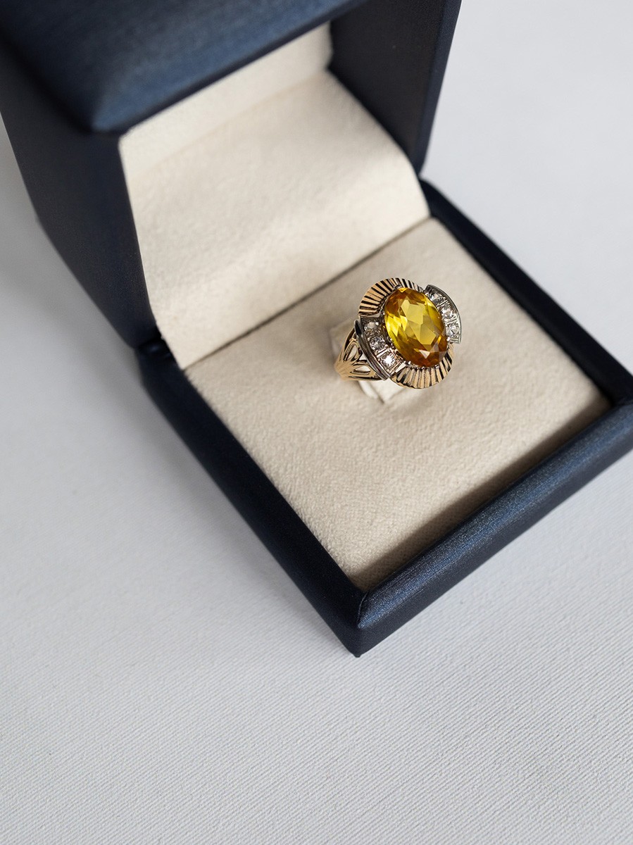 Vintage ring met citrien en zirkonia