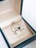 witgouden ring met saffier en diamant 5