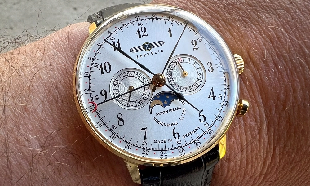 Ontdek de Hindenburg Moonphase